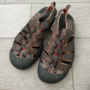 KEEN Newport H2 Water Shoes Mens  Fishing Hiking Camping Sandals Sz 10.5